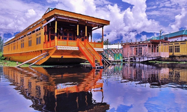 Shelter Group of Houseboats, Srinagar 2